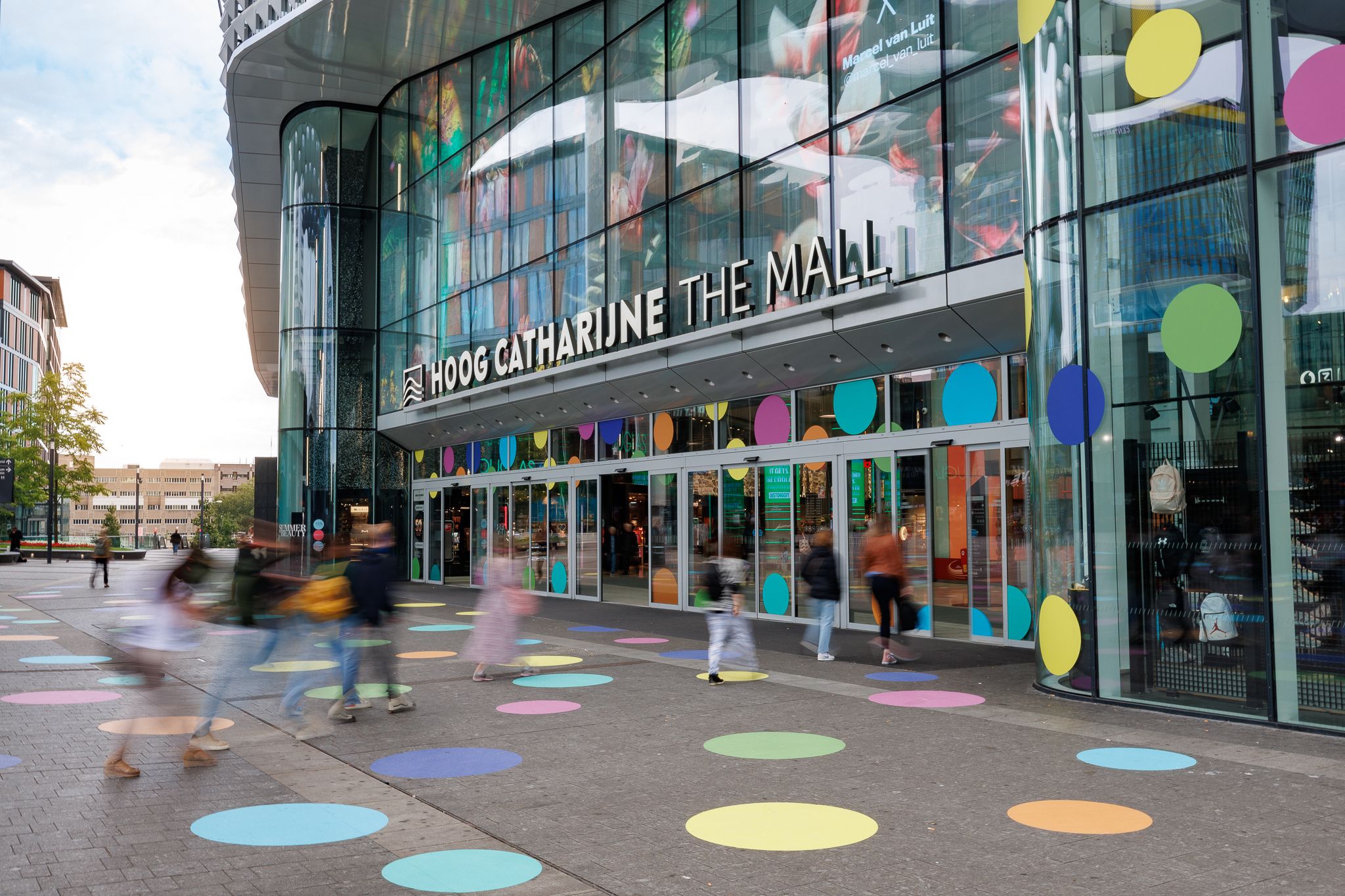 Vloerstickers: de onmisbare eye-catcher voor elk evenement